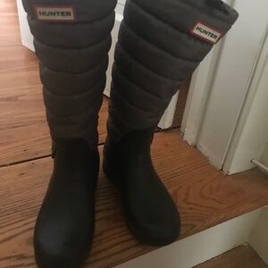 Womens size 7 hunter boots
